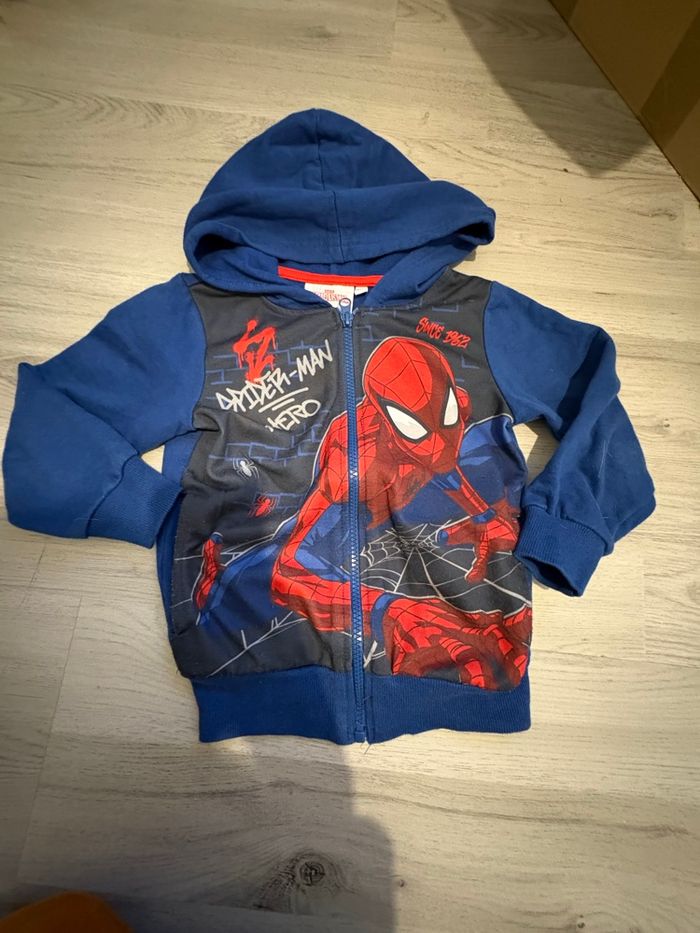 Ensemble Spiderman taille 5 ans - photo numéro 3