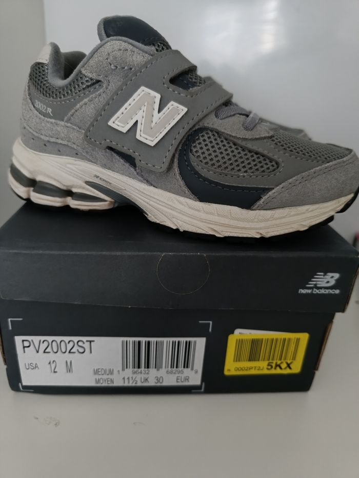 Basket new balance pointure 30