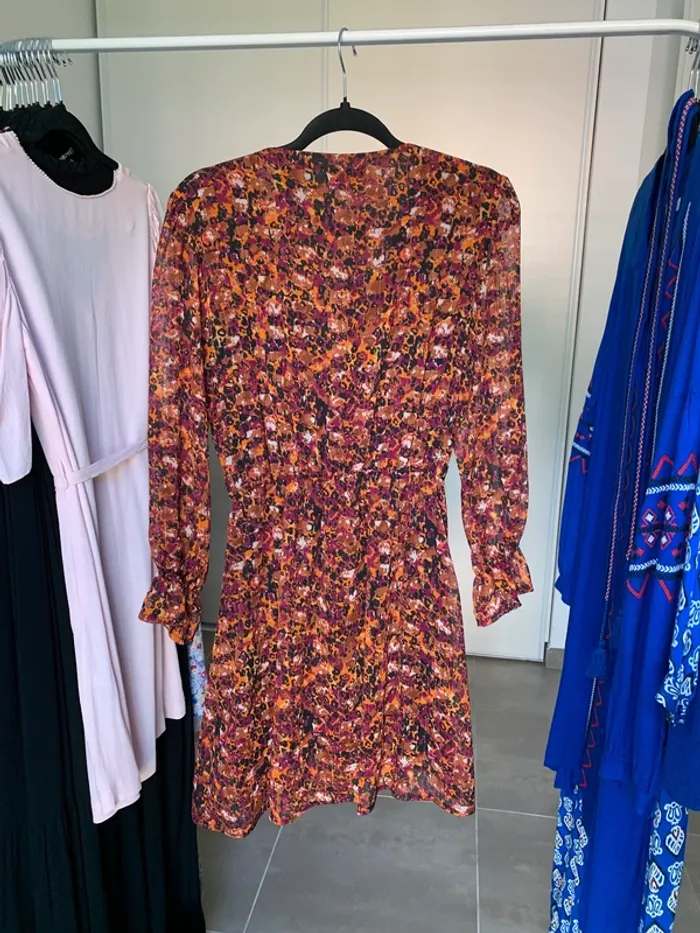 Robe courte à manche longues motifs fleurs orange rose Rue des Abbesses taille 2 - photo numéro 9