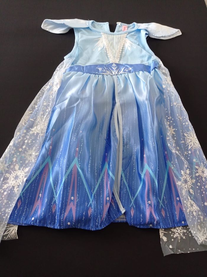 Deguisement la reine des glaces et accessoires 4ans - photo numéro 3