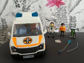 Playmobil camion ambulance