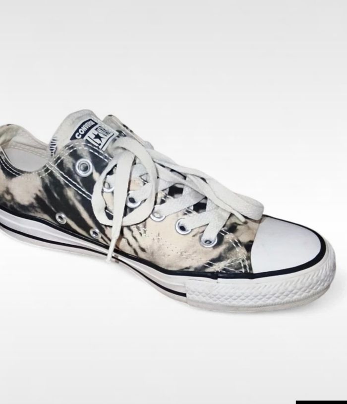 Converse zébrées taille 37 - photo numéro 2