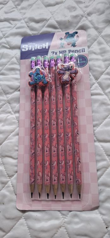 Lots  7 crayons papies angel