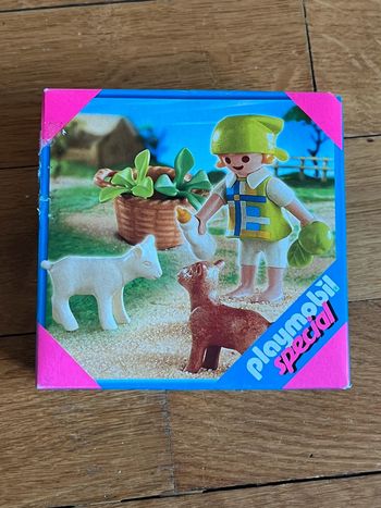 Playmobil  4674 petite fille et chèvre