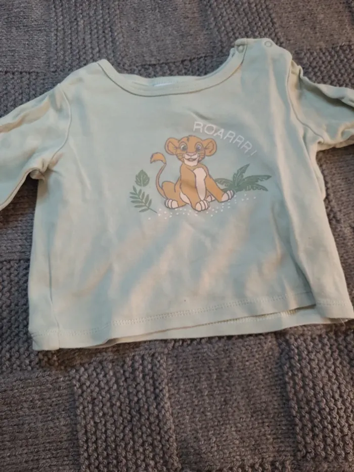 👶Ensemble pyjamas disney taille 6mois-67cm👶 - photo numéro 2