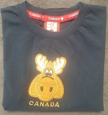 T-Shirt manches courtes Canada. 