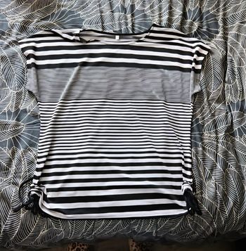 Haut femme manches courtes taille 2