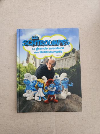Livre "Les Schtroumpfs"