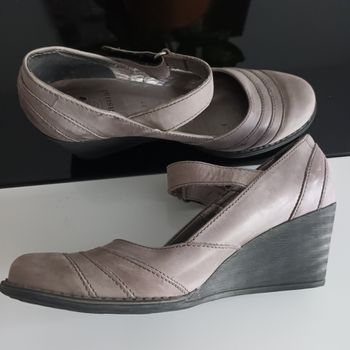 Mocassins T36 argenté talon compensé 6cm