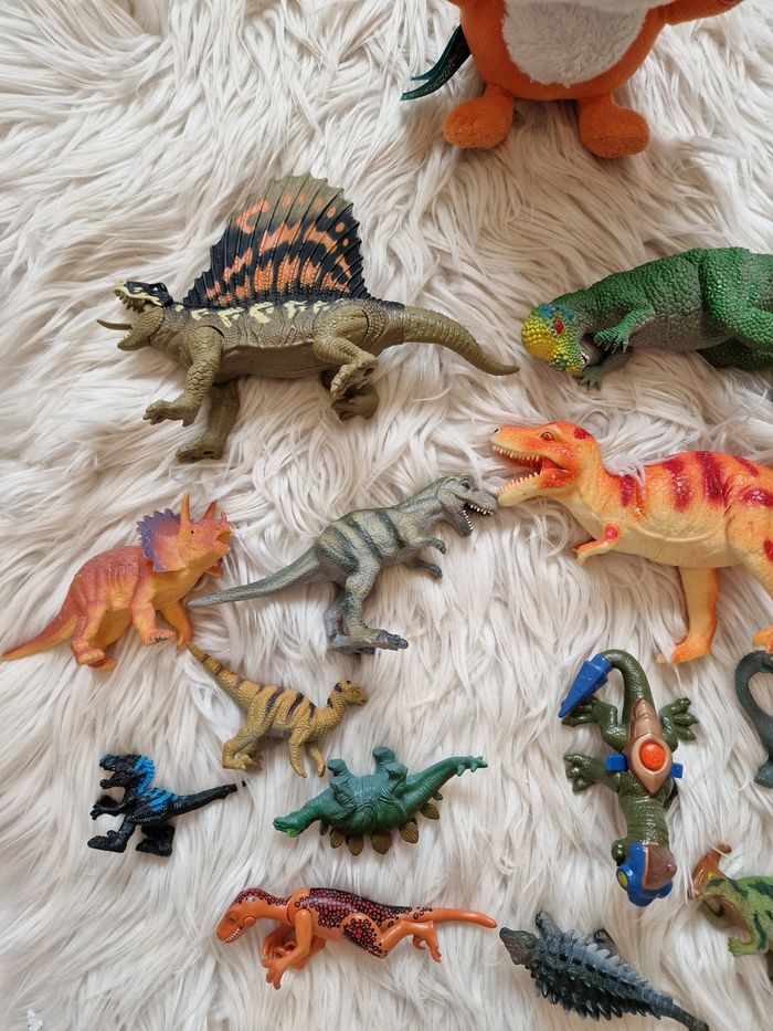 Figurine dinosaures - photo numéro 2