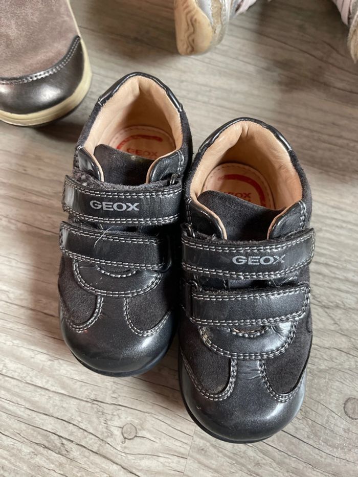 Lot de 4 paires de chaussures geox enfant fille pointure 23 et 25i - photo numéro 11