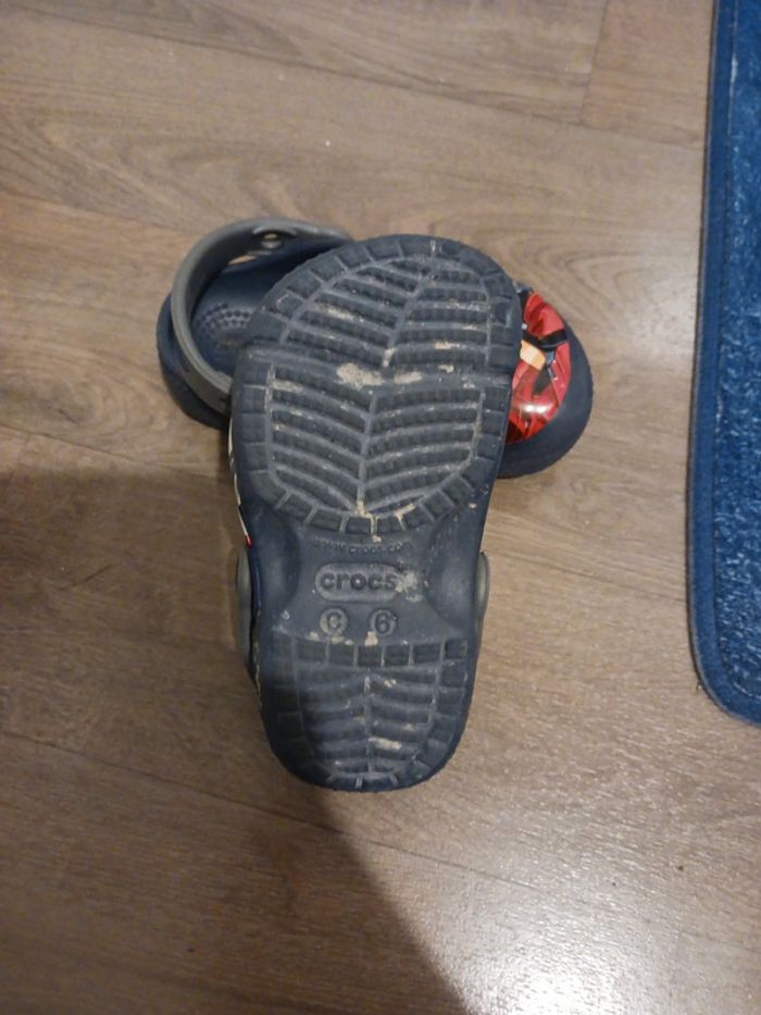 Crocs Marvel - photo numéro 2