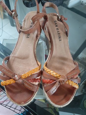 Talon de femme pointure 38.marque san marina