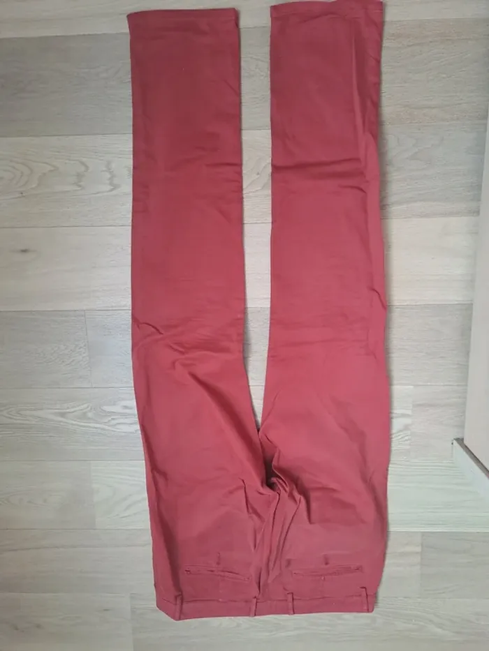 Pantalon rouge t40 - photo numéro 5