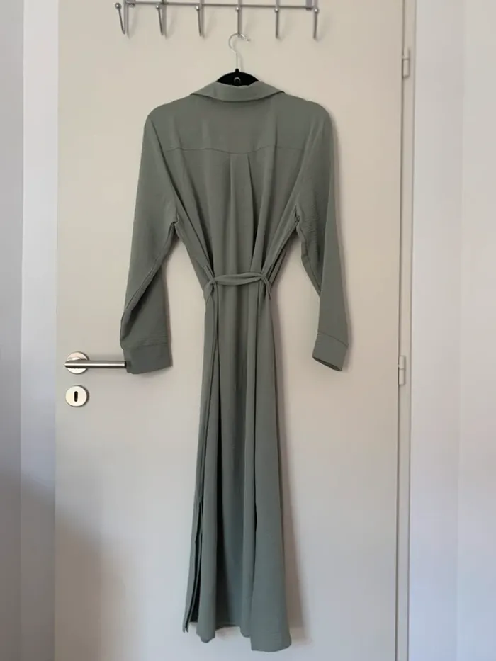 Robe longue à manches longues et ceinture vert sauge taille L Mango - photo numéro 5