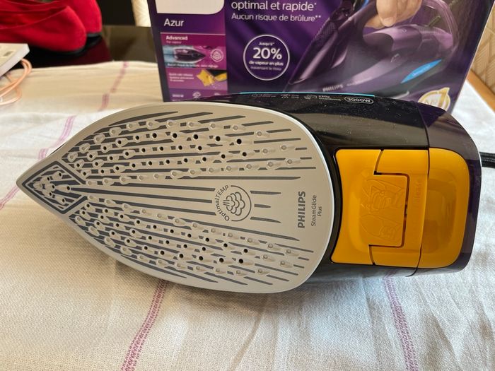 Fer a repasser sans réglage Philips - photo numéro 7