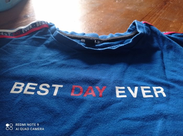 T-shirt garçon. - photo numéro 2