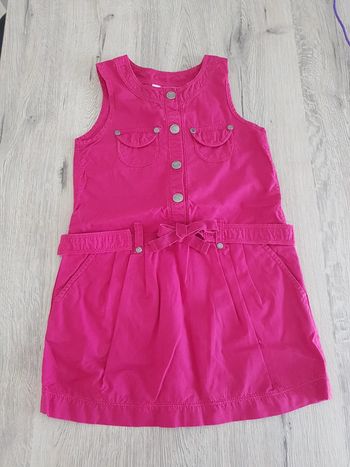 Robe 4 ans