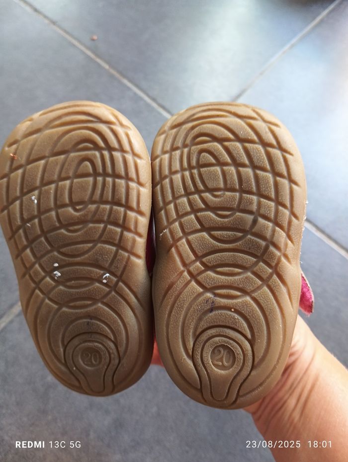 Chaussures cuir pointure 20 - photo numéro 4