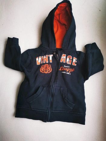 Gilet Taille 3ans Tres bon état Orchestra