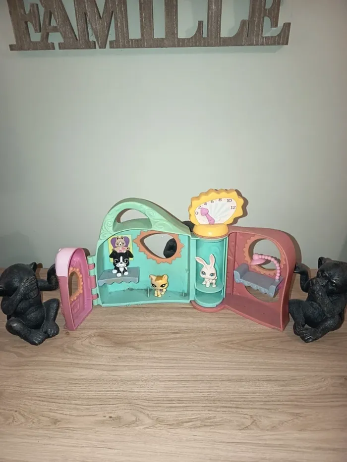Maison pet shop avec 3 petshop - photo numéro 2