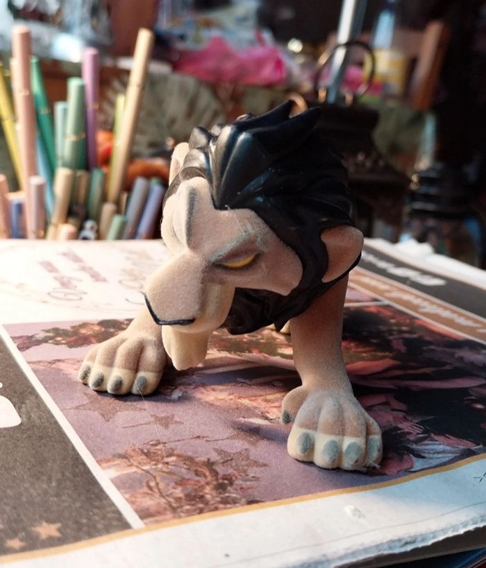 Figurine Disney scar fluffy puffy - photo numéro 2