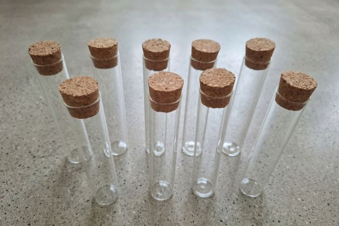 ✨ Lot de 9 Tubes à Essai en Verre avec Bouchons en Liège