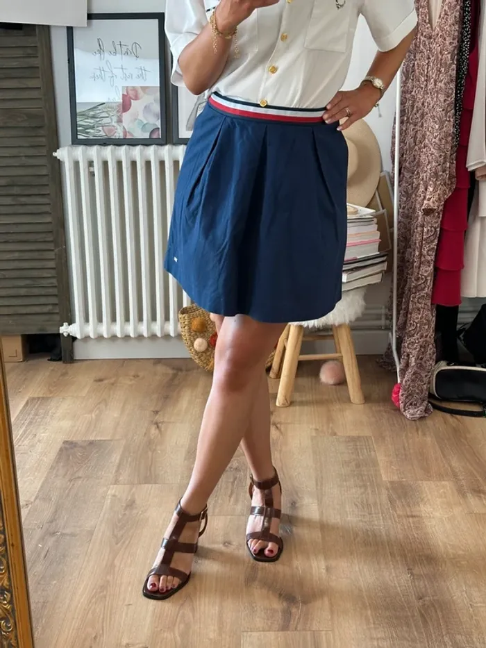 Mini jupe Tommy Hilfiger bleue taille 38 - photo numéro 3