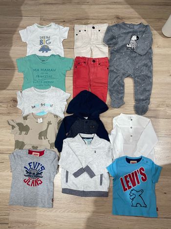 Gros lot bébé 6/9 mois