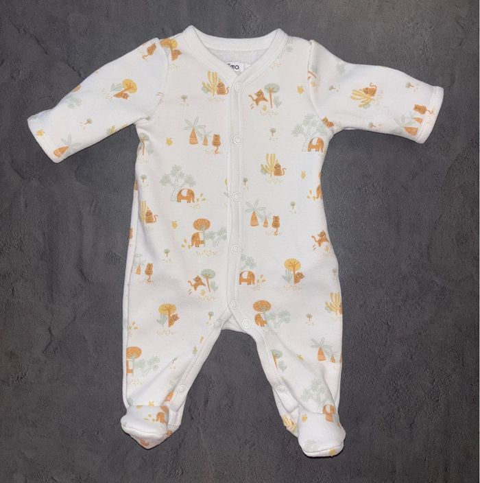 Un pyjamas Gémo - Taille 1 mois