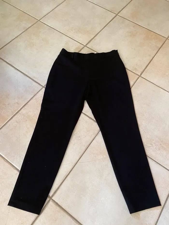Chino noir - photo numéro 4