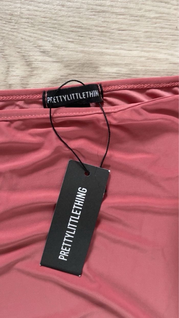 Robe PrettyLittleThing