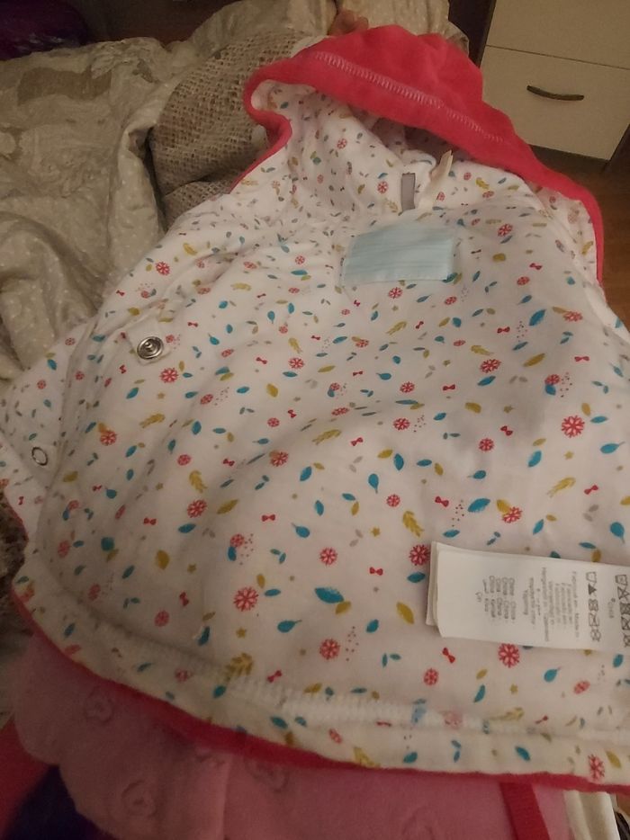 Manteau bébé style velours très agréable - photo numéro 4