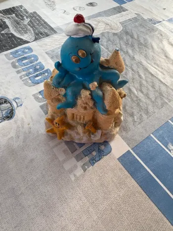 Tirelire pieuvre marin mer