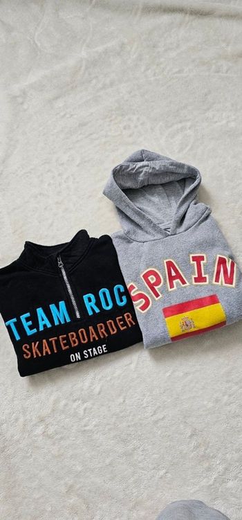 Lot 2 enfant de la marque 10 ans