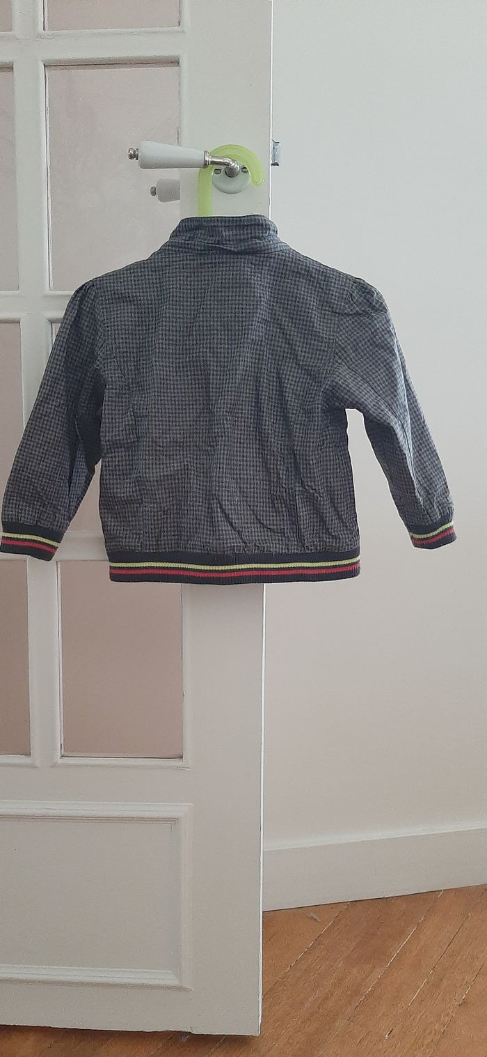 Veste/imperméable fille 2 ans - photo numéro 2