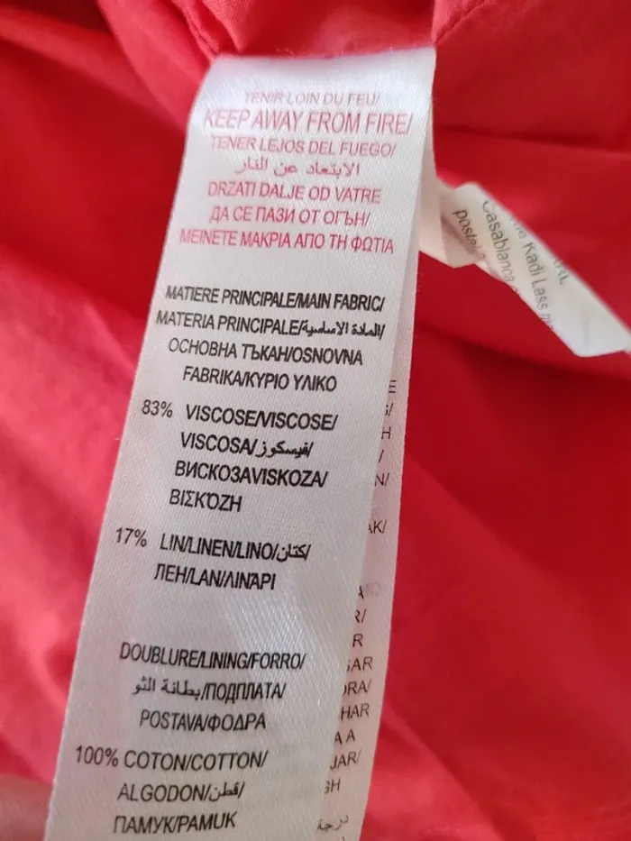 Robe en lin "Une excursion dans le Roussillon" 7 ans neuve étiquetée - photo numéro 6