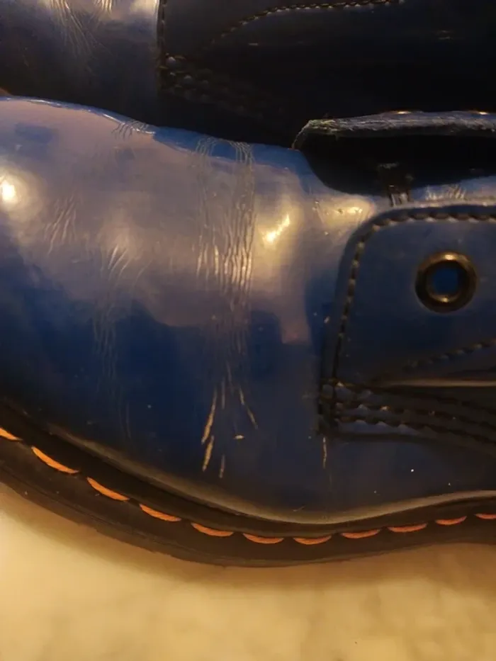 Doc Dr Dc Martens bleu blue roi électrique electric vernis varnish - photo numéro 2