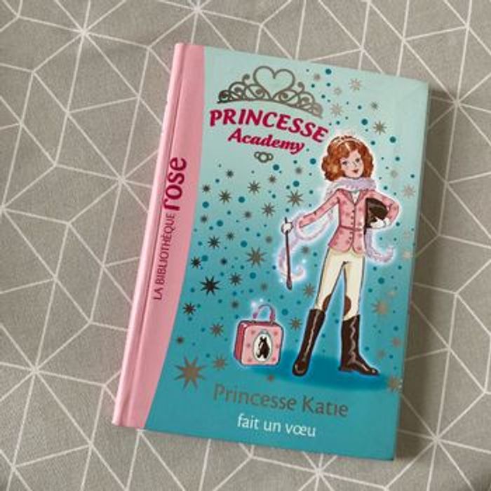 7 livres jeunesse Princesse Academy 6-8 ans Hachette - photo numéro 6