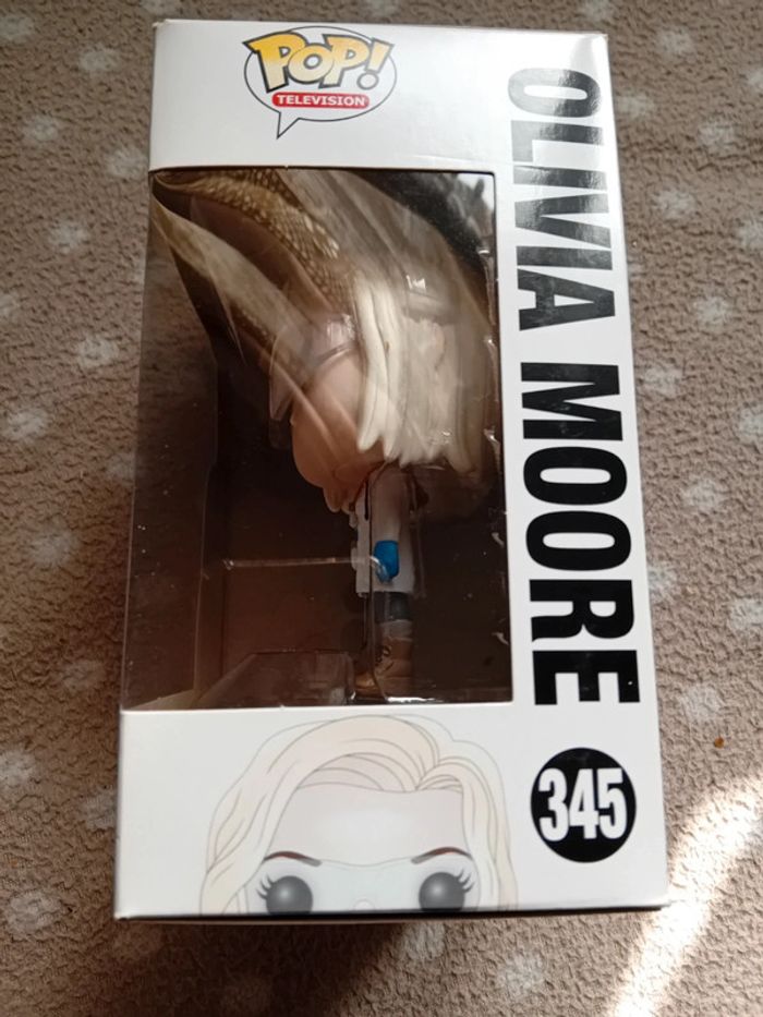 Funko pop i zombie olivia moore 345 - photo numéro 4