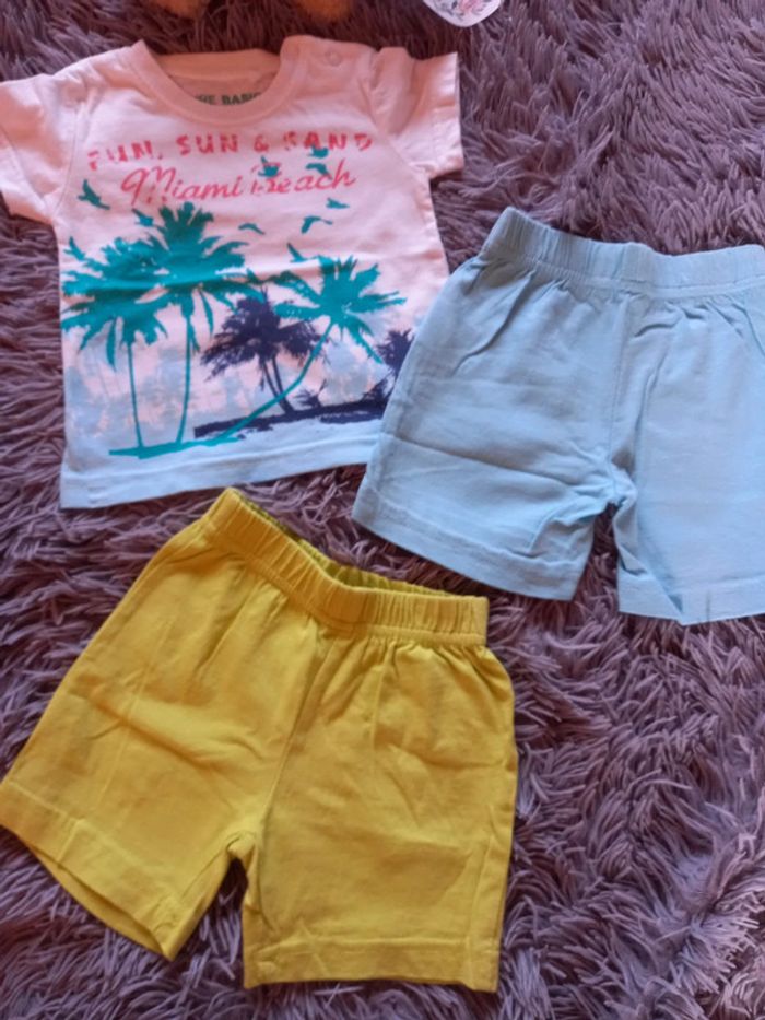 Ensemble été shorts + t-shirt garçon 6 mois - photo numéro 3