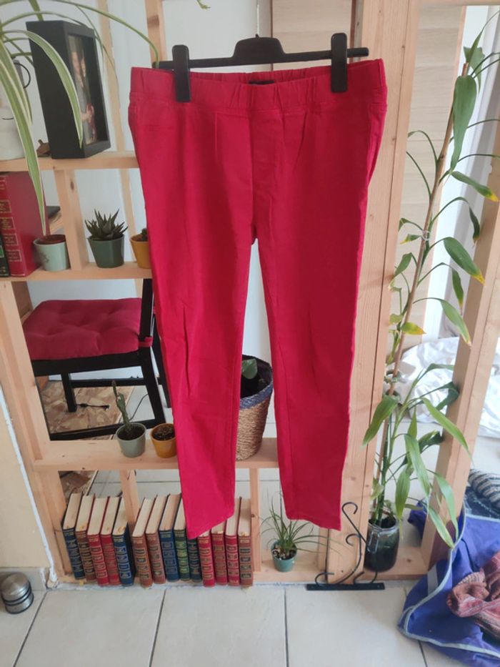 Pantalon T44