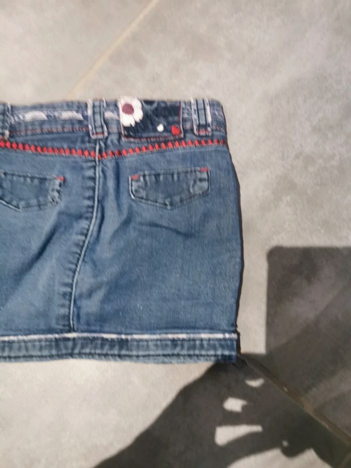 Jupe orchestra 7 ans très bon état - photo numéro 4