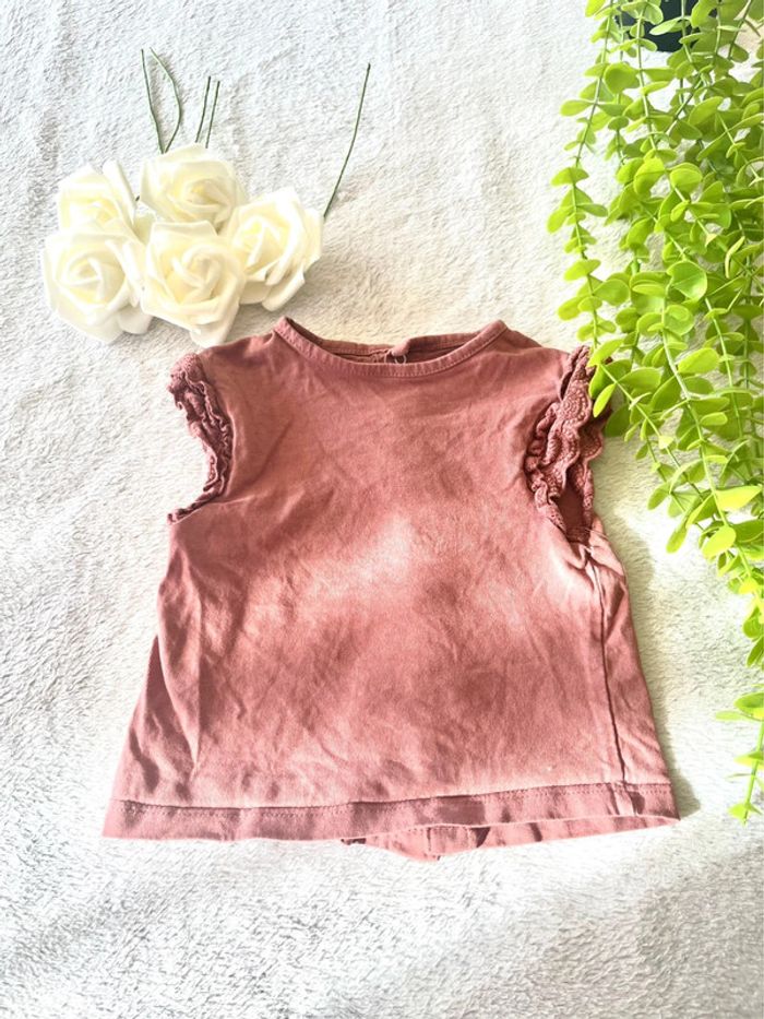 Très beau tee shirt à courte manche bébé fille