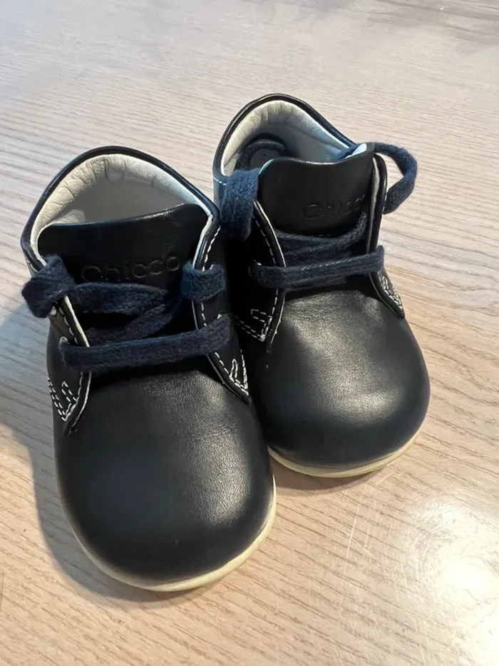 Chaussure bébé
