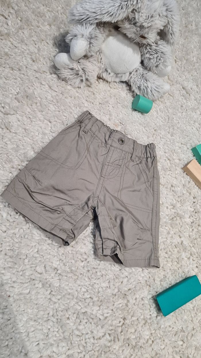 Short bébé 1 mois