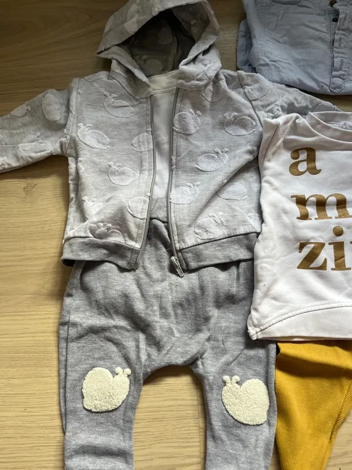 Lot vêtements 9 mois - photo numéro 2