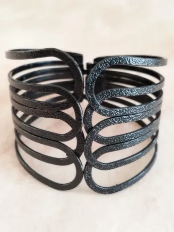 Magnifique bracelet acier noir
