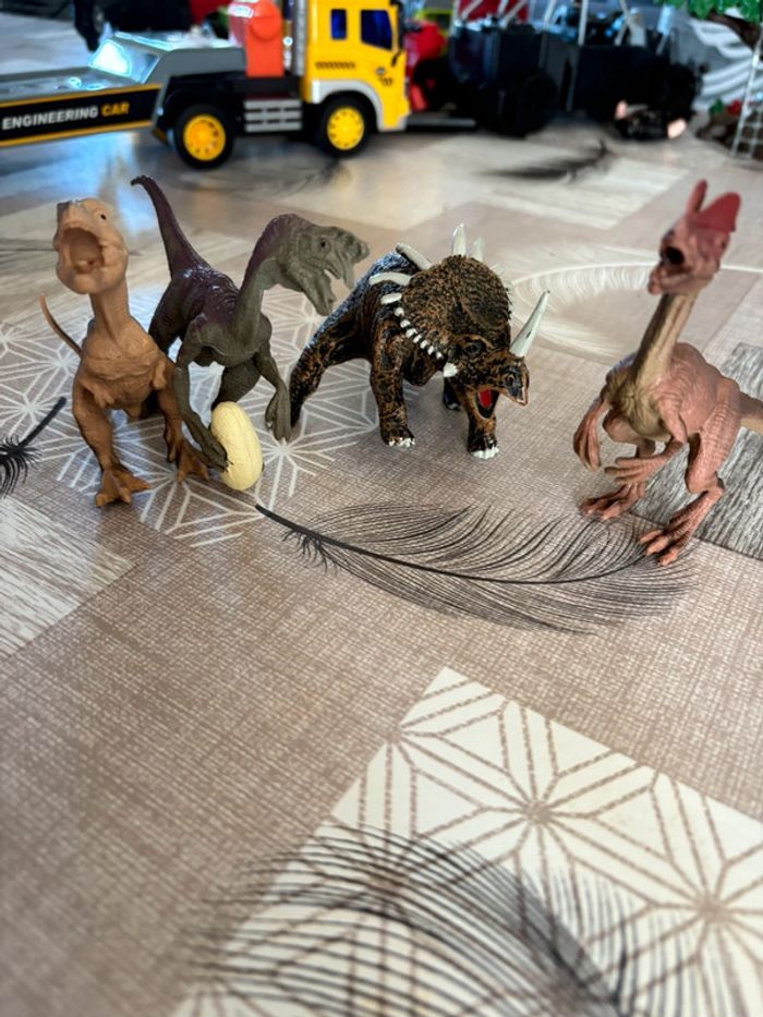 Lot de 4 jouet dinosaures - photo numéro 5