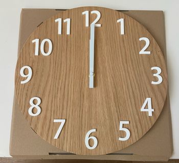 Horloge murale bois 33x33 cm